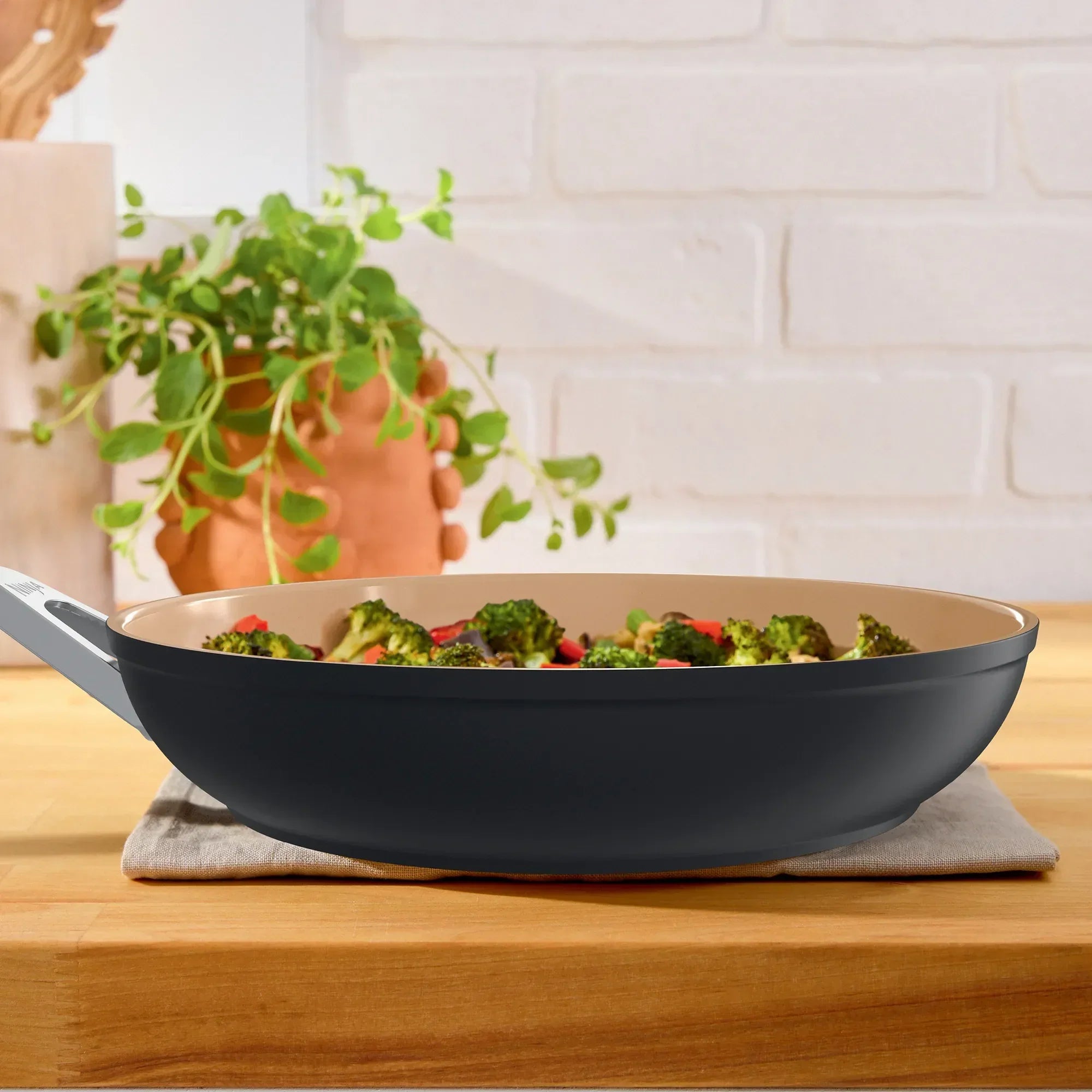 Ninja Extended Life Ceramic 30cm Fry Pan